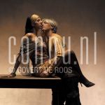 26-05-2004 Kamerling / Hoes  Antonie Kamerling and Isa Hoes at studio in Amsterdam, by order of Pulse Magazine. May 26, 2004.

[keywords]Posed, Affectionate[/keywords]